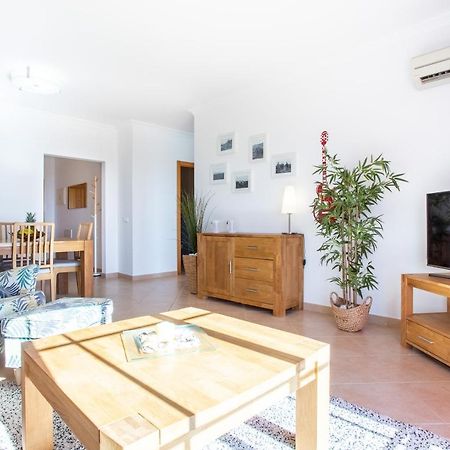 Lovely 2 Bedroom Apartment Including Pool, Stunning Ocean Views & Beach Closeby Luz Esterno foto