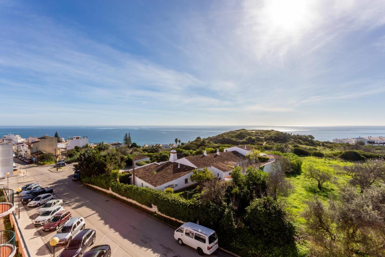 Lovely 2 Bedroom Apartment Including Pool, Stunning Ocean Views & Beach Closeby Luz Esterno foto