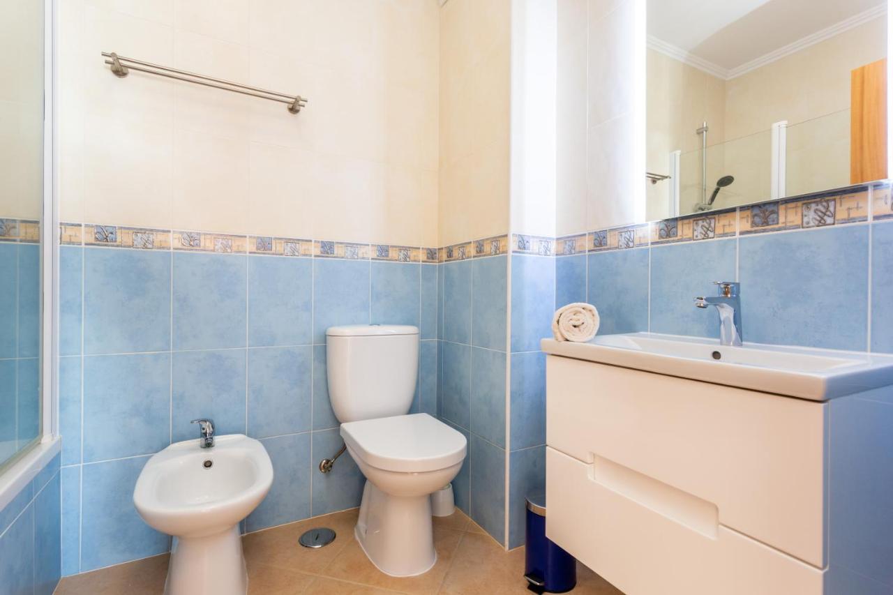Lovely 2 Bedroom Apartment Including Pool, Stunning Ocean Views & Beach Closeby Luz Esterno foto