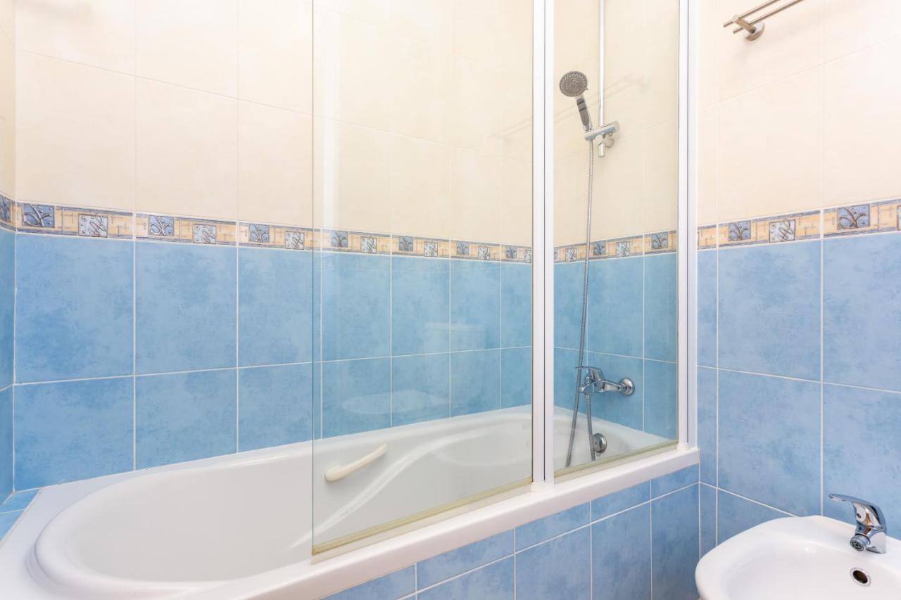 Lovely 2 Bedroom Apartment Including Pool, Stunning Ocean Views & Beach Closeby Luz Esterno foto